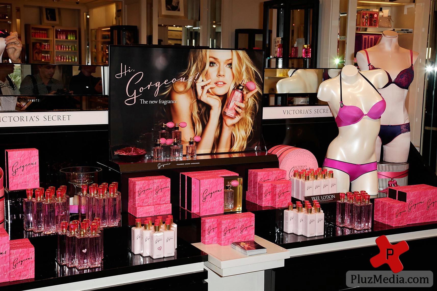 Lindsay Ellingson attends Victoria's Secret launch of 'Gorgeous' | Picture 83227